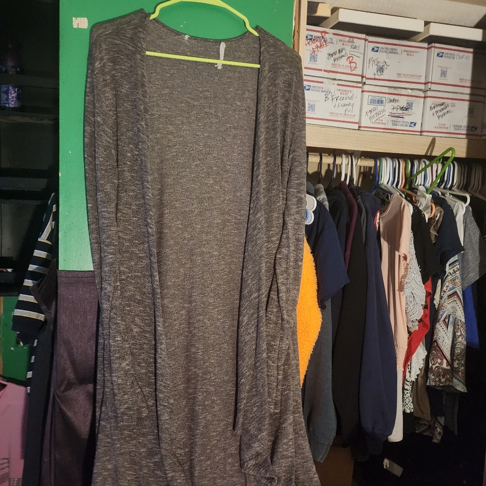 Brown sweater - Picture 4 of 5